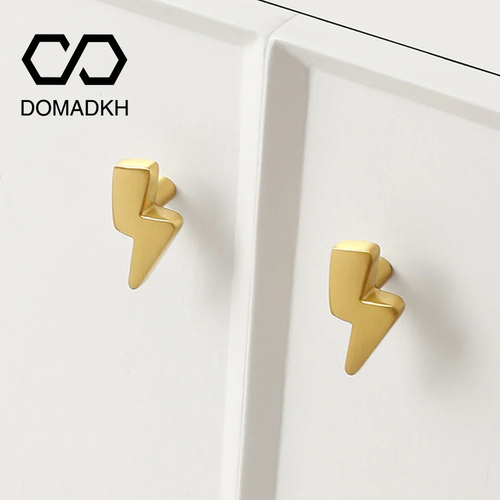 Unique Furniture Hardware - Desain petir kenop kabinet kuningan tarikan